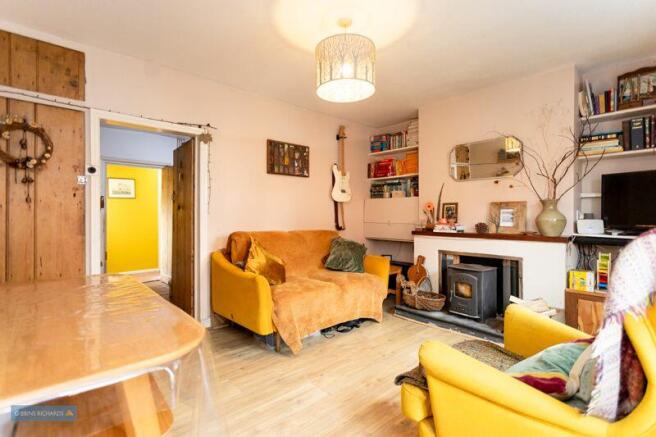 Sitting/Dining Room