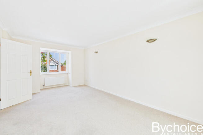 CAM05454G0-PR0207-STILL002