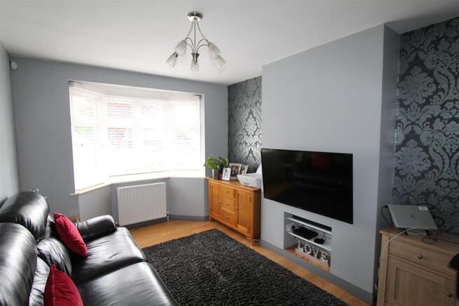 FRONT RECEPTION ROOM