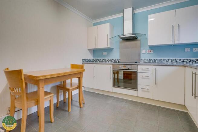 Kitchen Breakfast Room 1.jpg