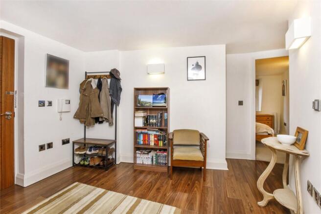 2 bed Apartment for sale Image 6
