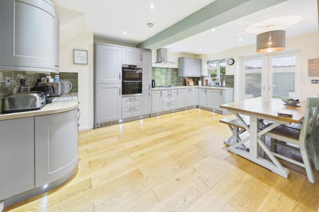 Kitchen/Dining Room
