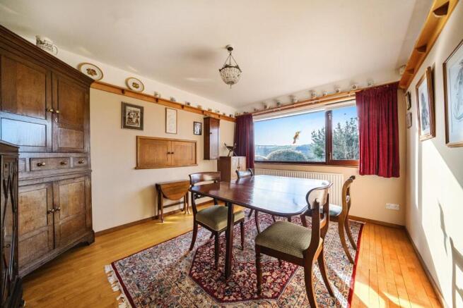 Dining Room.jpg