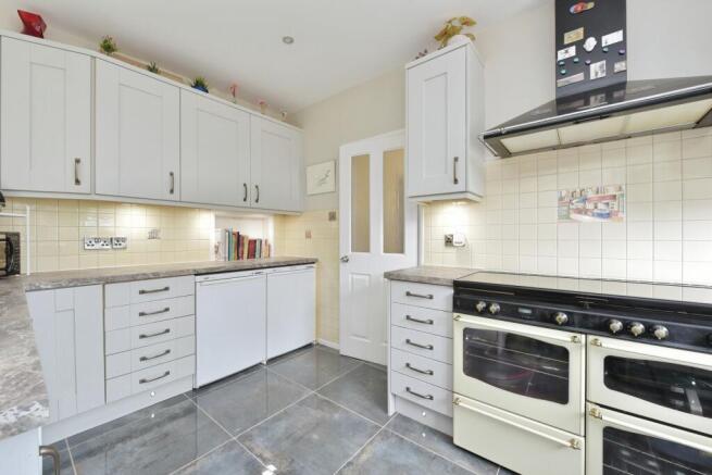 3 bed Detached for sale Image 9