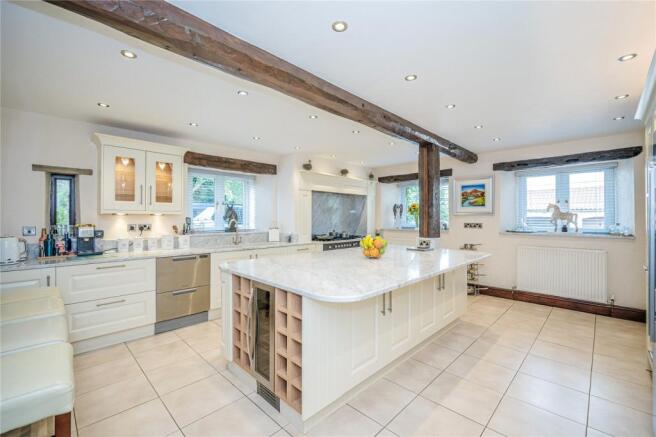 Breakfast/Kitchen