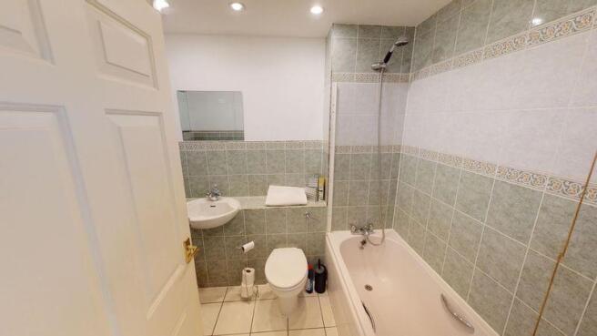 Main Bathroom