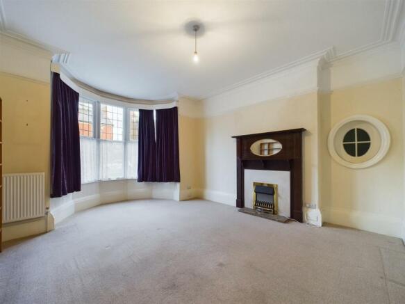 Lounge: