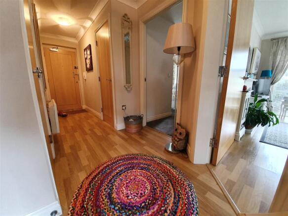 PRIVATE ENTRANCE HALL