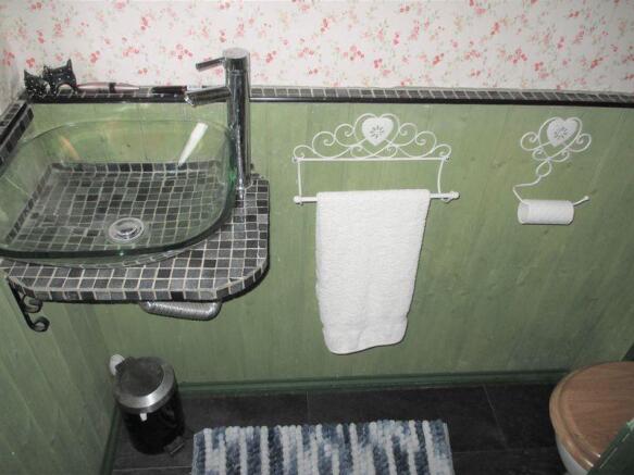 Photo 8