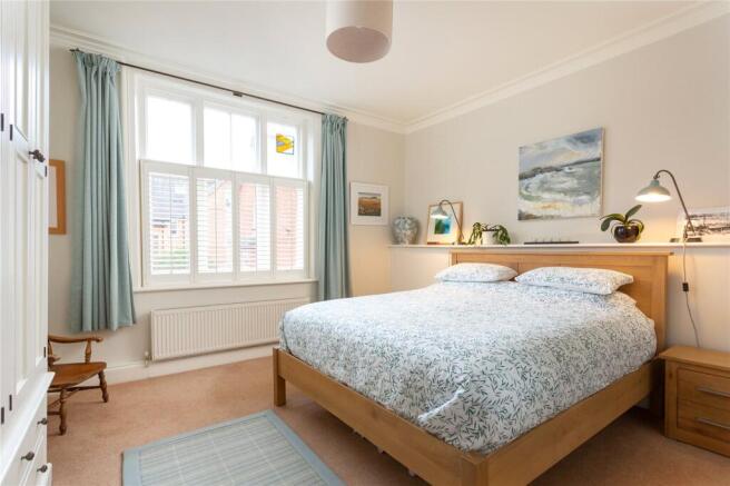 2 bed Apartment for sale Image 7