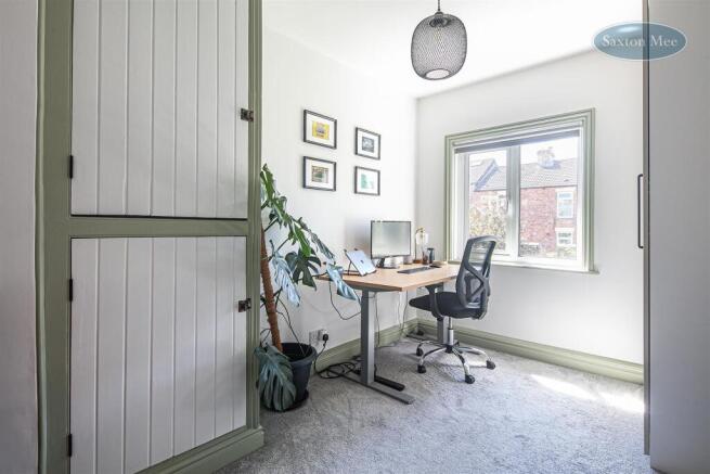 3 bed Terraced for sale Image 11
