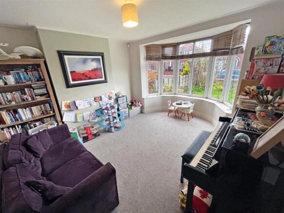 Sitting Room.jpg