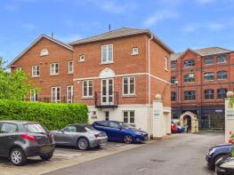 12, Clarence Walk, St Georges Place, Cheltenham GL50 3RG