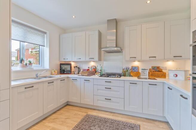Kitchen / Diner