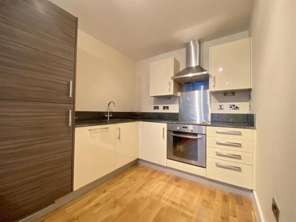 Apartment 522, Wicker Riverside, 2 North Bank, S3 8JA photo 4