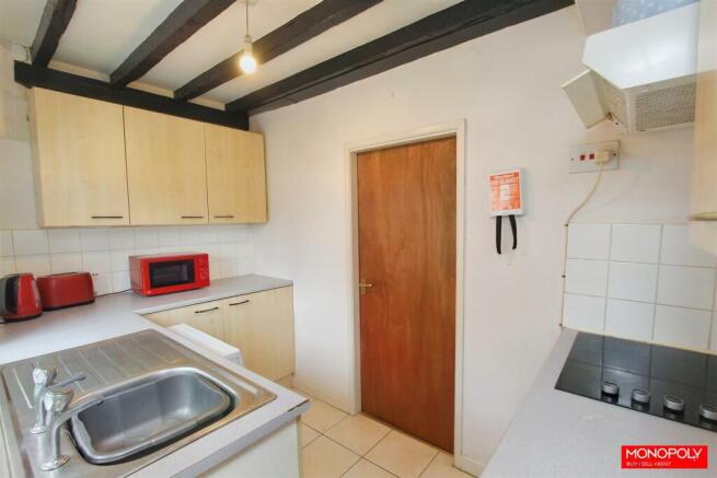 Kitchen..jpg