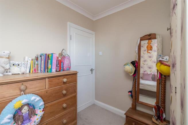 Welham Road 19-Bedroom 3 B.jpg