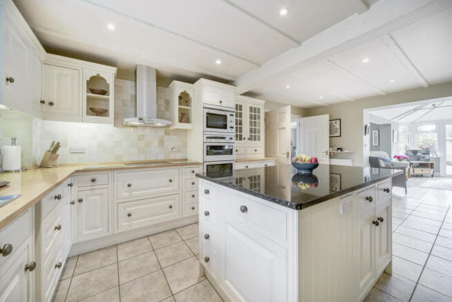 Kitchen / Breakfast Room