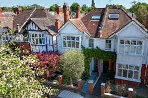 16, Claremont Road, Twickenham TW1 2QY
