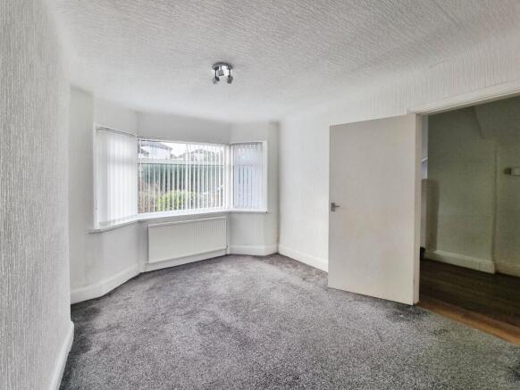 Living/Dining Room 2