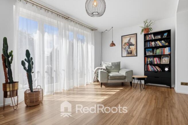 3 bed Semi-Detached for sale Image 11