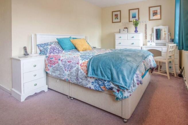 Bedroom 1 (Double)