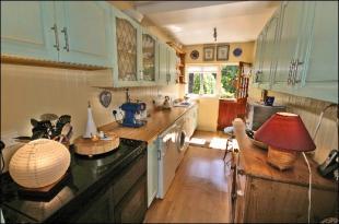 Fitted Kitchen