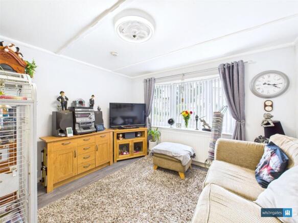 1 bed Park Home for sale Image 4