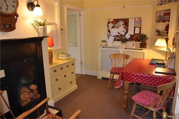 Breakfast Room