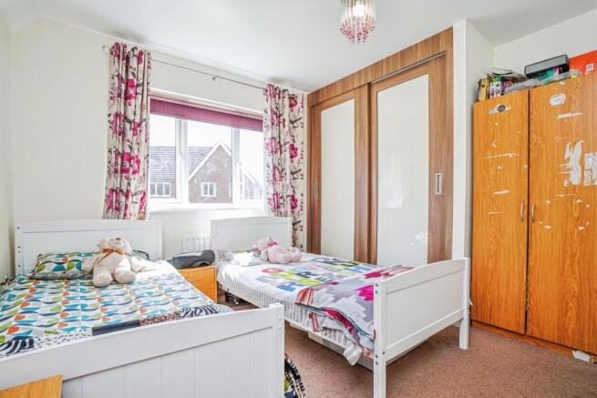 3 bed Detached for sale Image 10