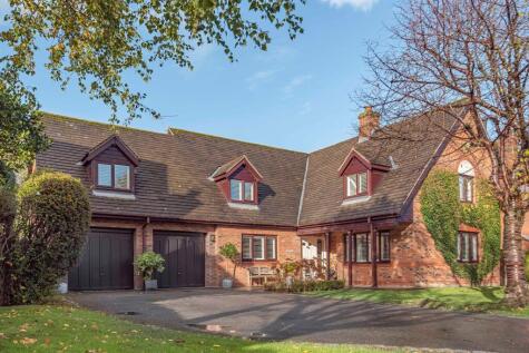 Mentmore Gardens, Appleton, Warrington