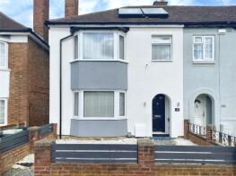 42, Broad Avenue, Bedford MK42 9SW