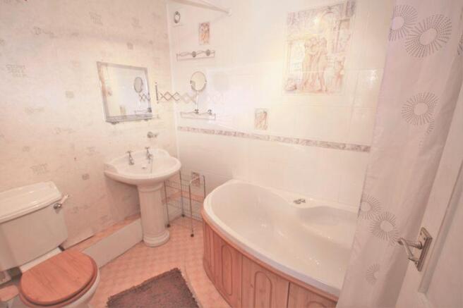 Bathroom / WC