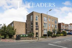 Flat 6, Russell Court, Beach Station Road, Felixstowe IP11 2DR