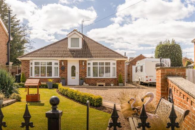 27 Middlegate Road West (Frampton)-4.jpg