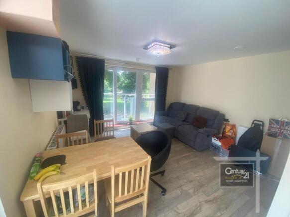 LOUNGE SECTION