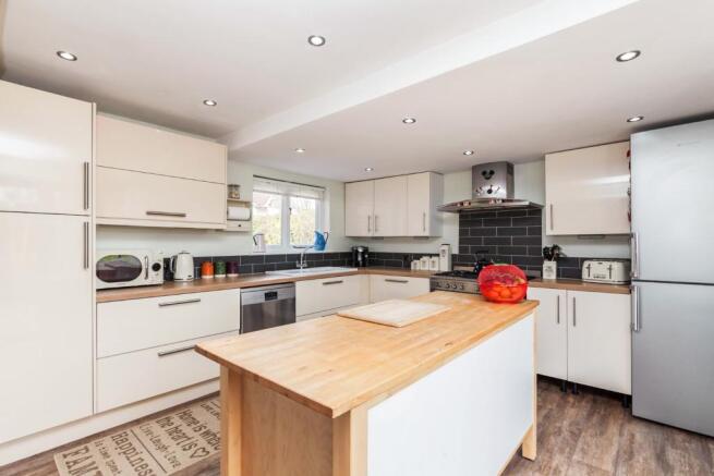 Kitchen/breakfast ro