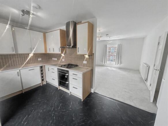 kitchen lounge