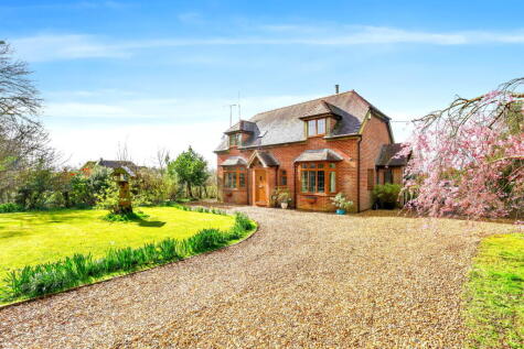 Alton Lane, Four Marks, GU34 5AJ