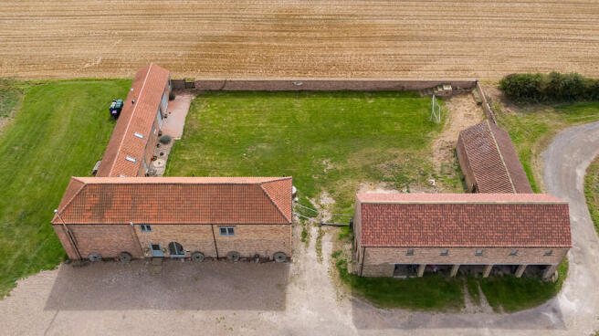 Top Thorpe_31 Aug...