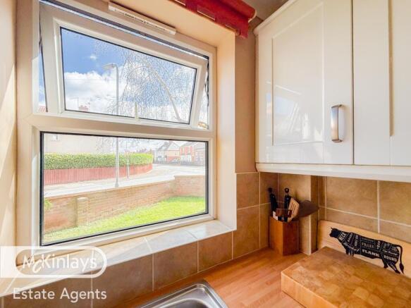Two bedroom Groundfloor flat in Taunton. photo 4
