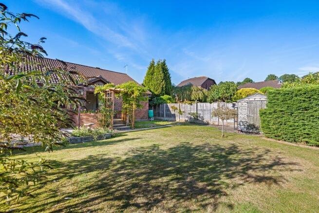 Enclosed Rear garden