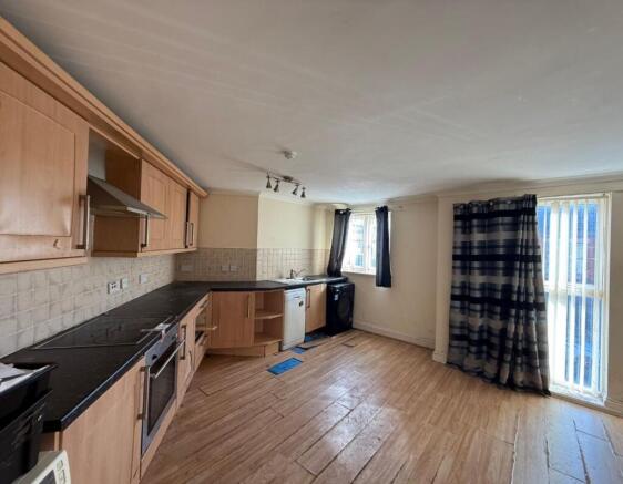 Flat 3, 81 Martins Lane, Wallasey, Merseyside, CH44 1BQ photo 2