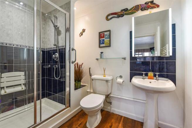 Ensuite