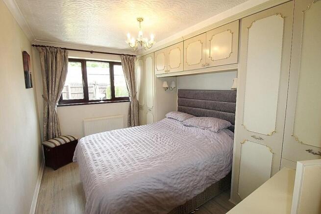 2 bed Bungalow for sale Image 11