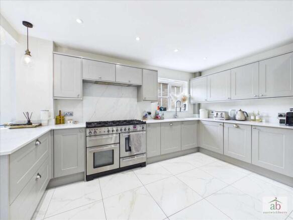 Peacock Street, Grange Farm, Kesgrave photo 4