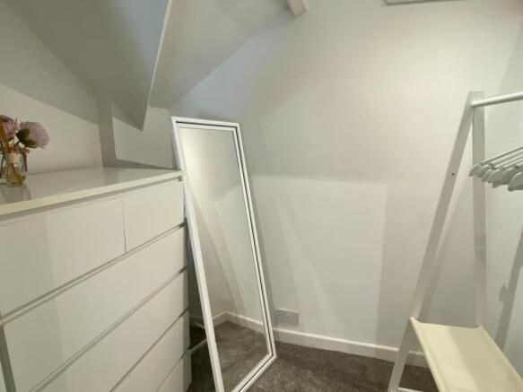 25 Heol Llanelli dressing.jpg