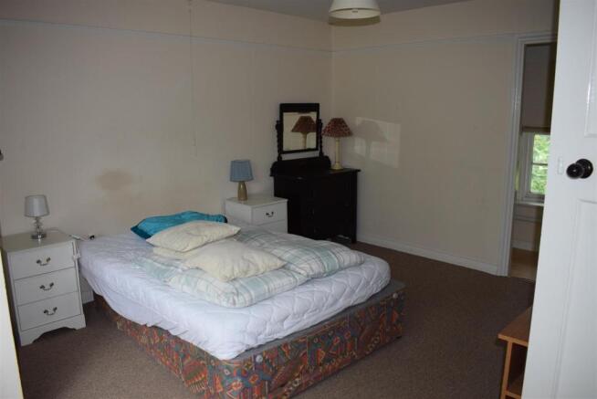 5bedroom 2.JPG