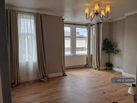 Spacious Master Double Bedroom