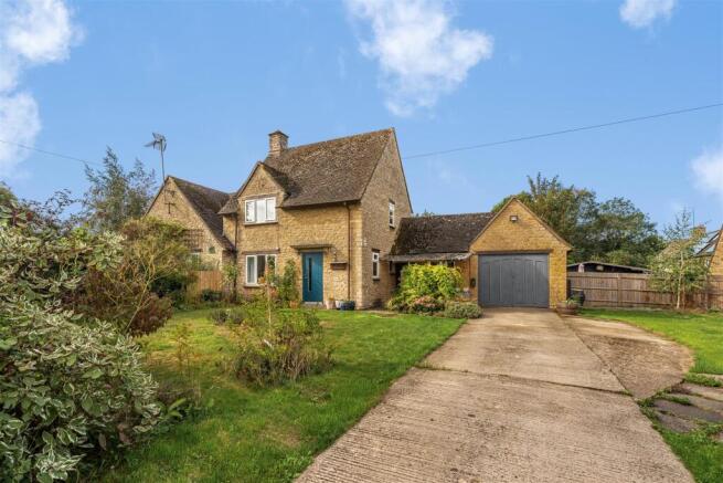 3 Towrise, Sulgrave-1.jpg